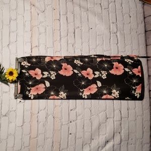 Tailor B. Moss wrap skirt black pink white floral Sz S